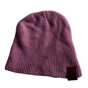 1000 Hours Outside knitted beanie